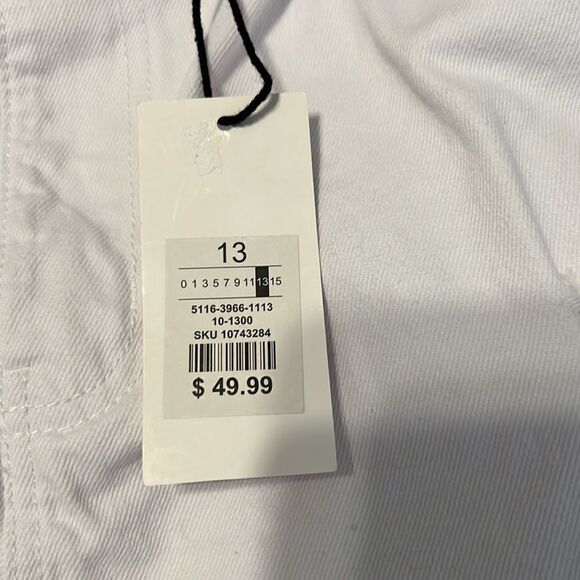 NWT Refuge sz 13 jr boyfriend relaxed high rise distressed ripped white jeans - Picture 6 of 17